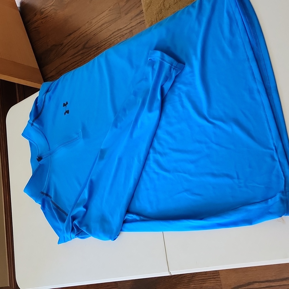 Shirt - Picture 2 of 5
